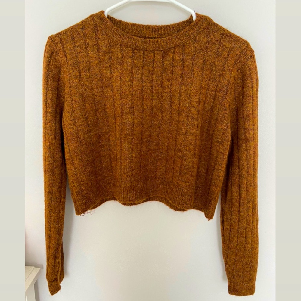Ribbed Knit Cropped Sweater
